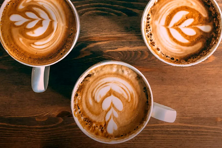 Gemeinnsames Café-Trinken für Ü60jährige